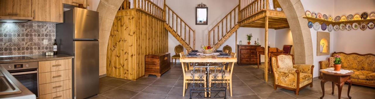 Stone Arch Villa Malona Village Bagian luar foto