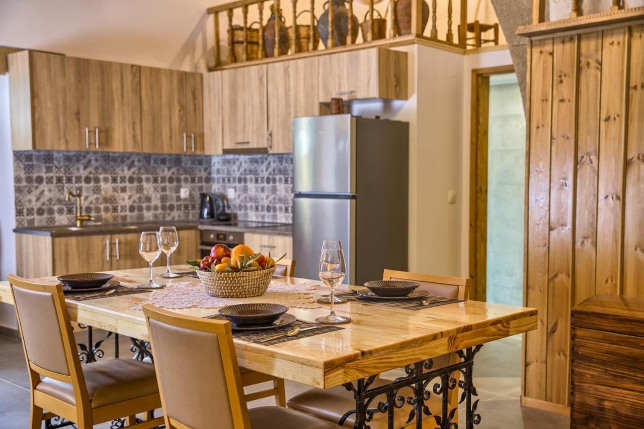 Stone Arch Villa Malona Village Bagian luar foto
