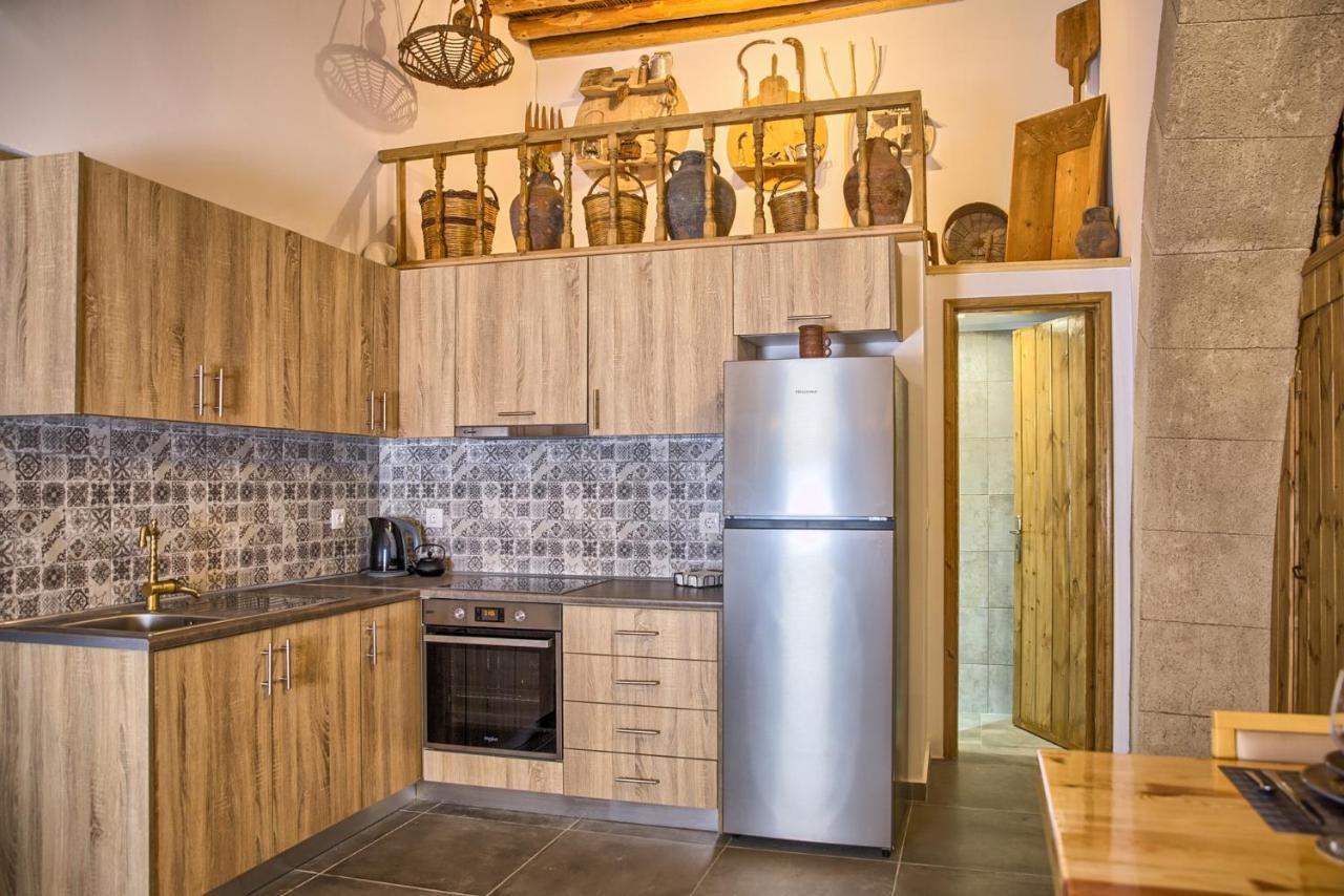 Stone Arch Villa Malona Village Bagian luar foto