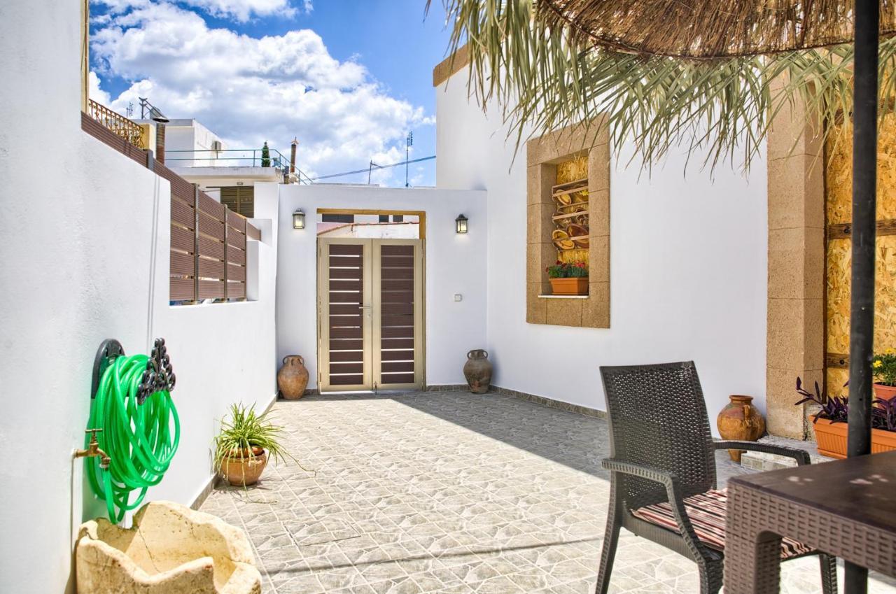 Stone Arch Villa Malona Village Bagian luar foto