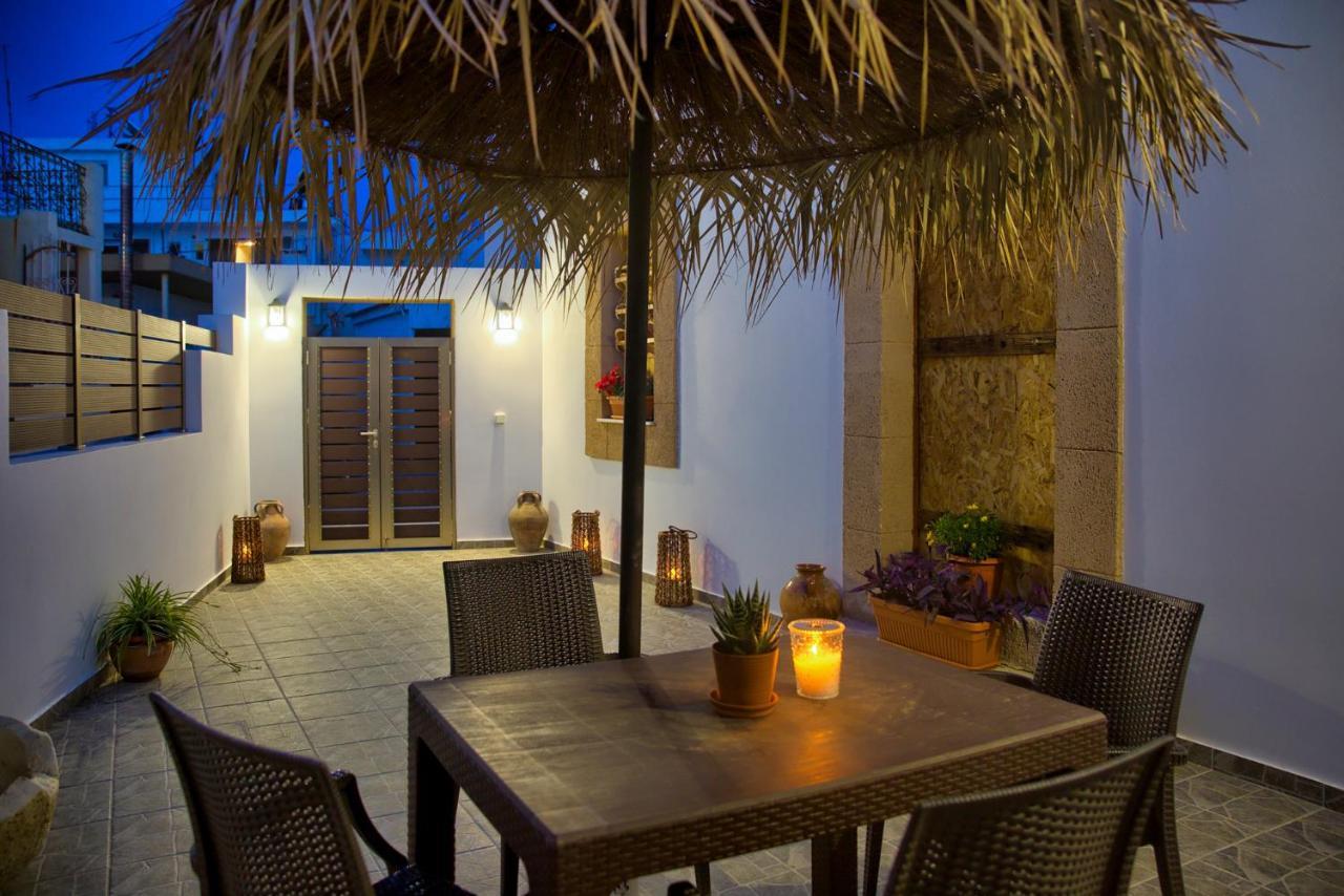 Stone Arch Villa Malona Village Bagian luar foto